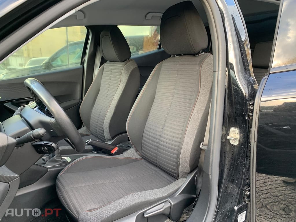 Peugeot 2008 1.5 BlueHDi Active Pack