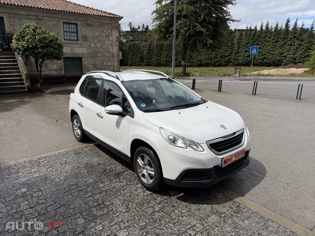 Peugeot 2008 PureTech 100 Active