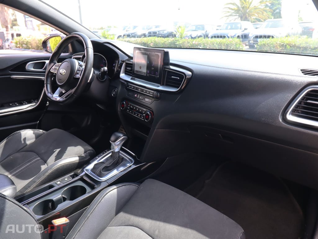 Kia Proceed 1.6 CRDi GT Line+SRF 7DCT
