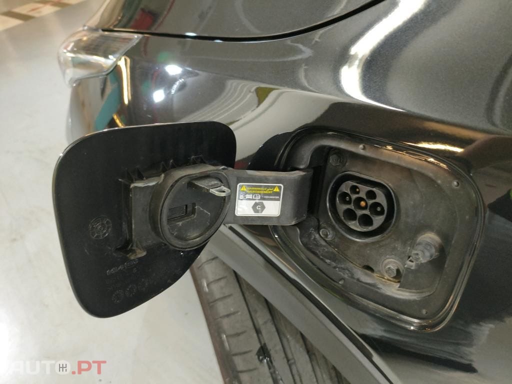 Kia Xceed 1.6 GDi PHEV Drive