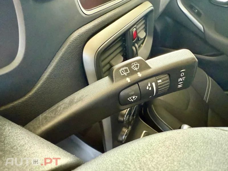 Volvo V40 2.0 D2 Momentum