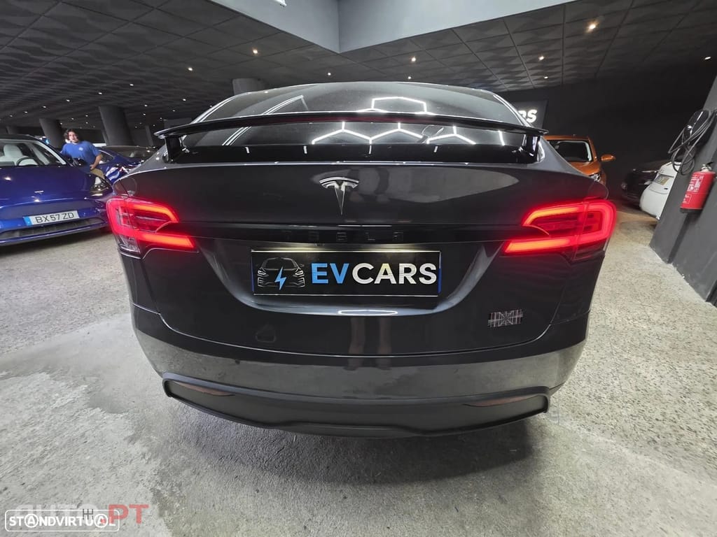 Tesla Model X Plaid AWD