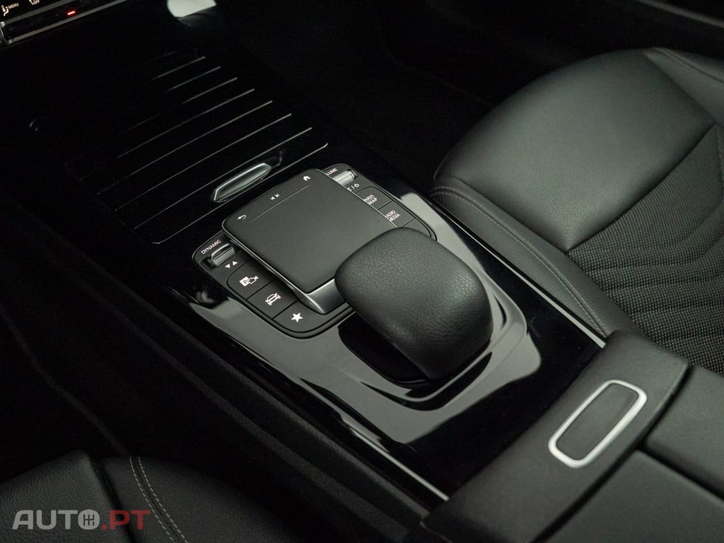 Mercedes-Benz A 250 e Style Plus
