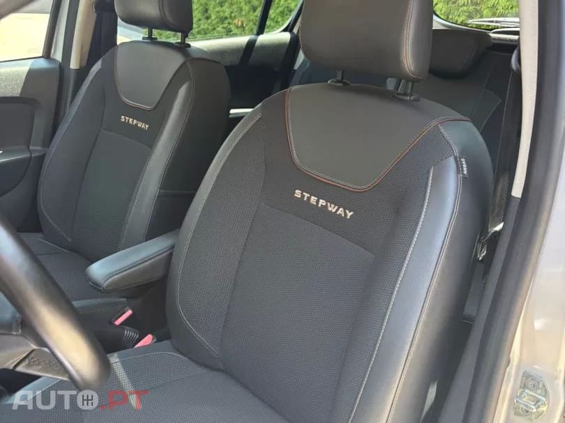 Dacia Sandero 0.9 Tce Stepway Bi-Fuel XTream