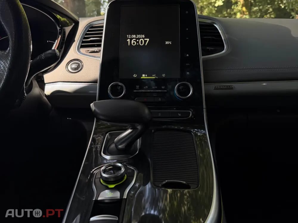 Renault Espace 1.6 dCi Initiale Paris EDC