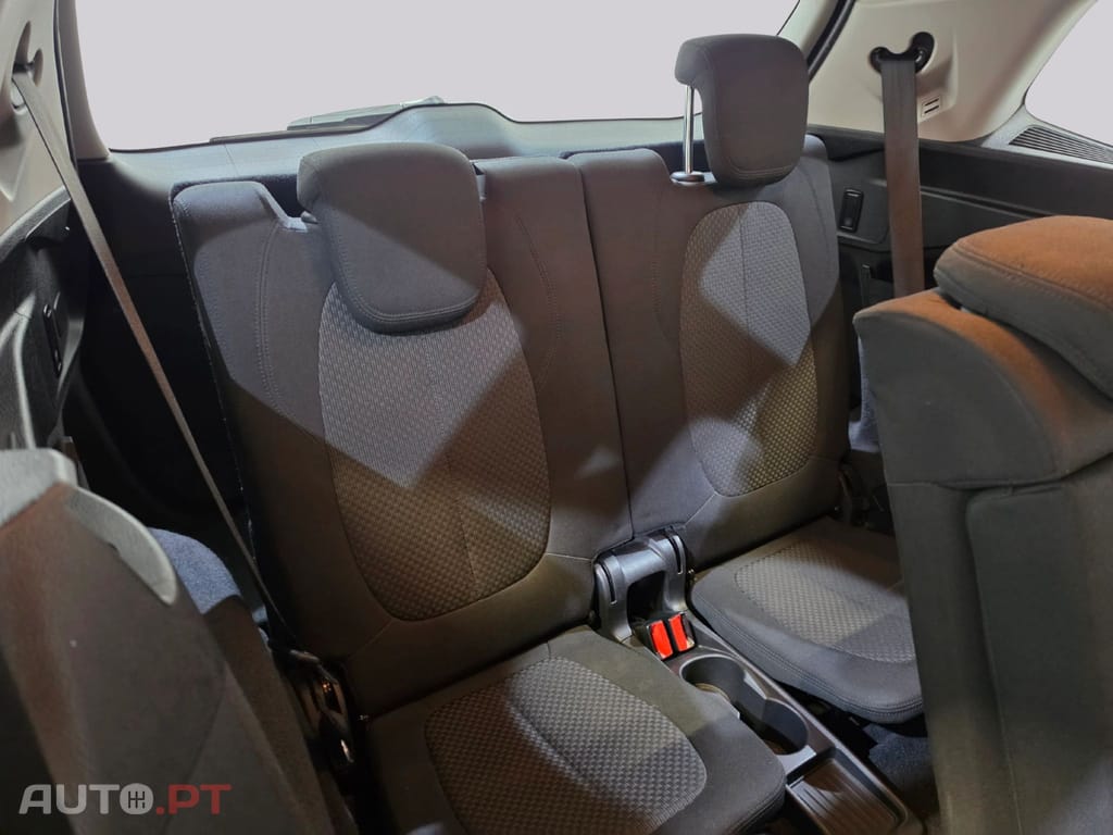 BMW 216 D