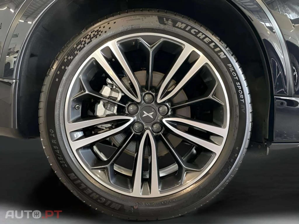 XPeng G6 I.V.A DEDUTÍVEL RWD Standard Range