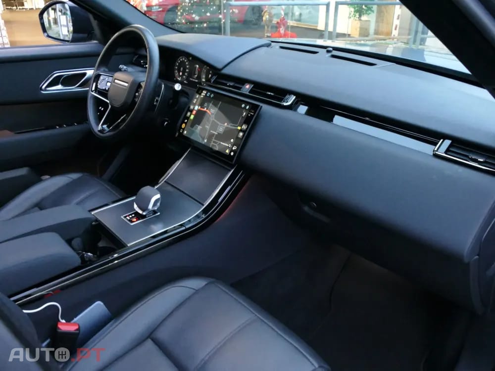 Land Rover Velar 2.0 P400e AWD Dynamic SE