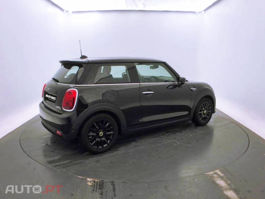 MINI One Cooper SE Edition Camden