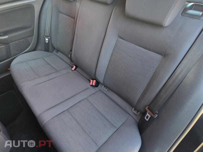 Volkswagen Golf 1.9 TDi Confortline