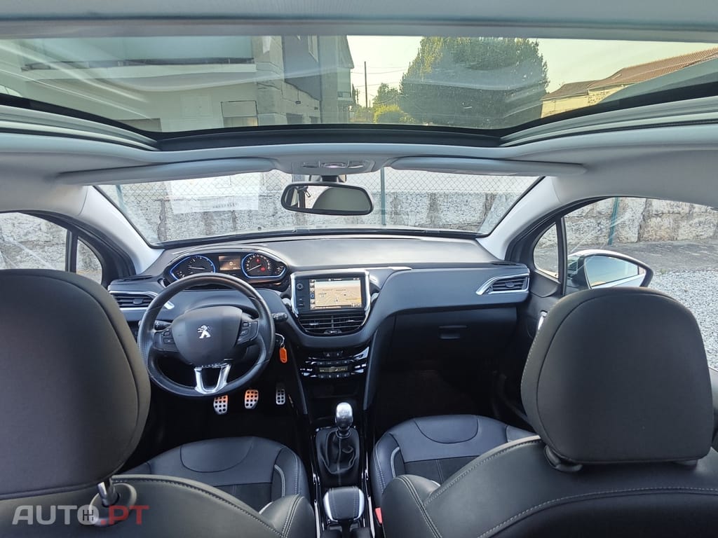 Peugeot 2008 1.6 BlueHDi Crossway