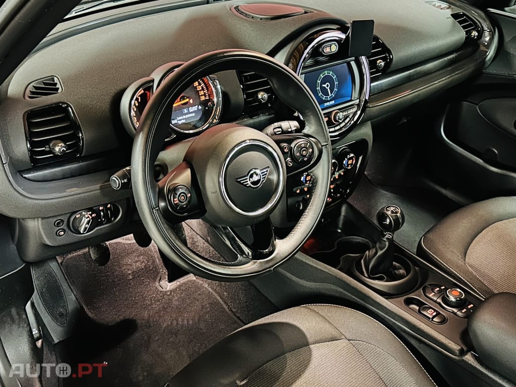 MINI Countryman One