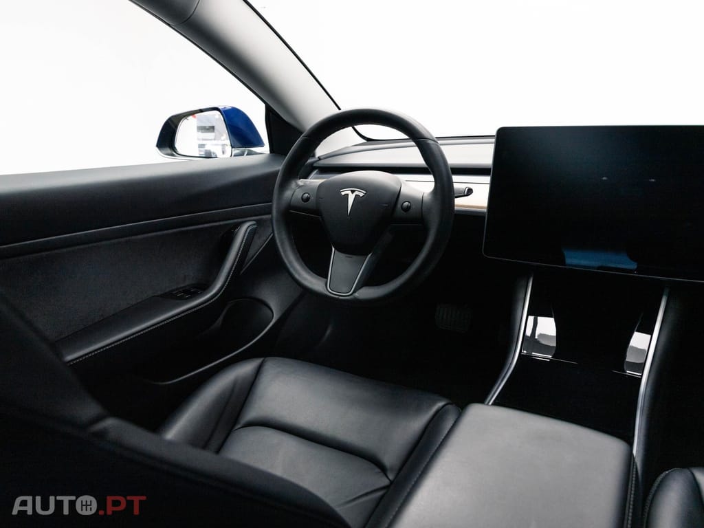 Tesla Model 3 Standard RWD Plus