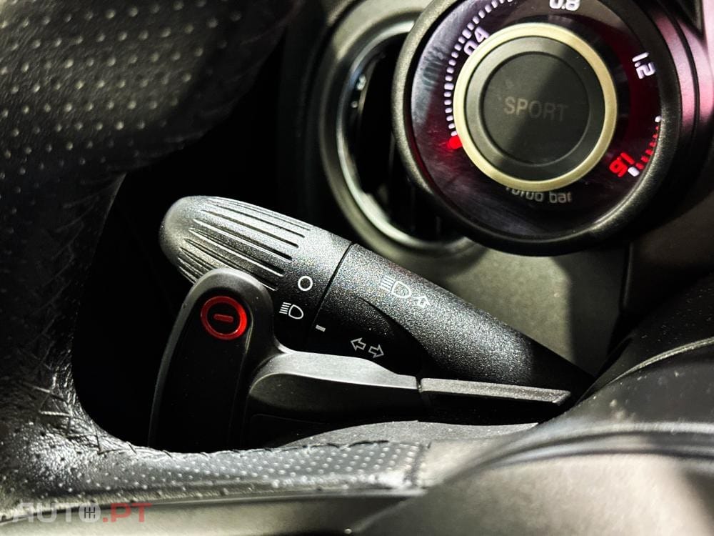 Abarth 500 1.4 T-Jet Competizione MTA