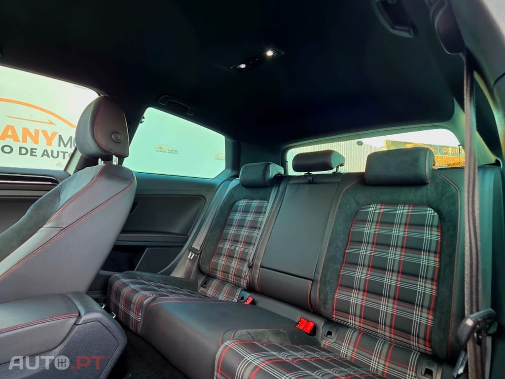 Volkswagen Golf 2.0 TSi GTi
