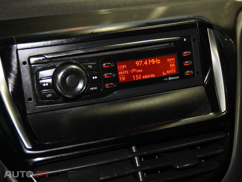 Peugeot 208 1.6 BlueHDi