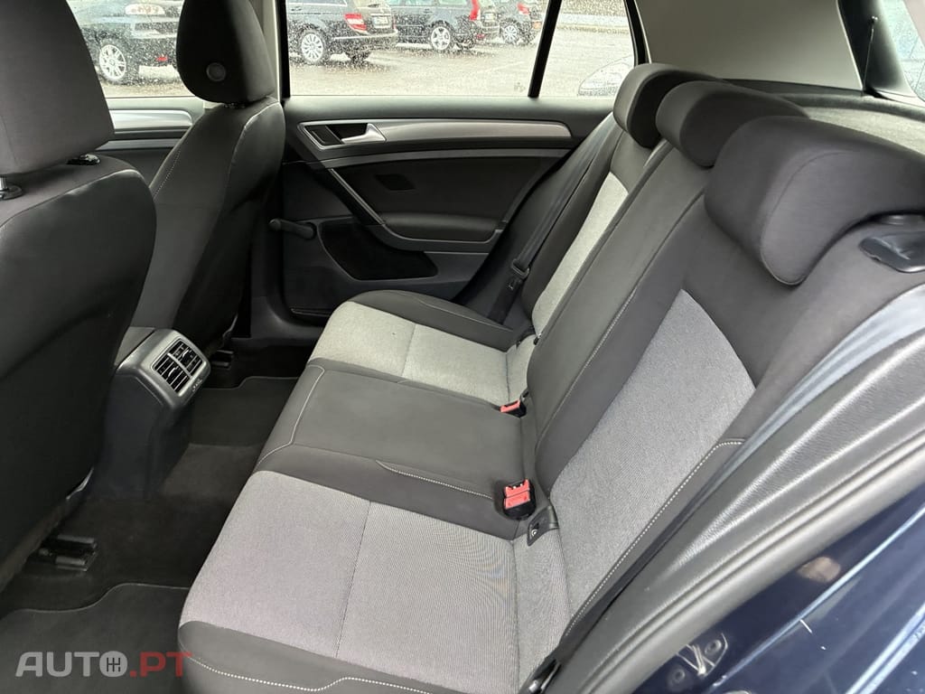 Volkswagen Golf 1.6 TDI 4Motion BlueMotion Comfortline