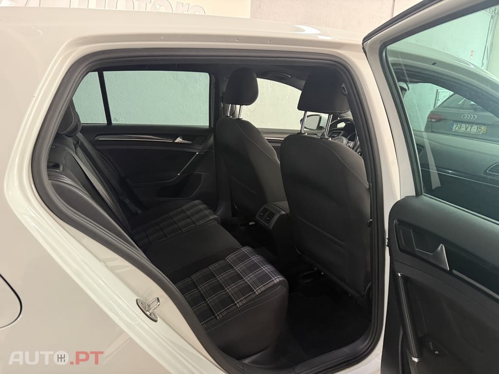 Volkswagen Golf 2.0 TDi GTD