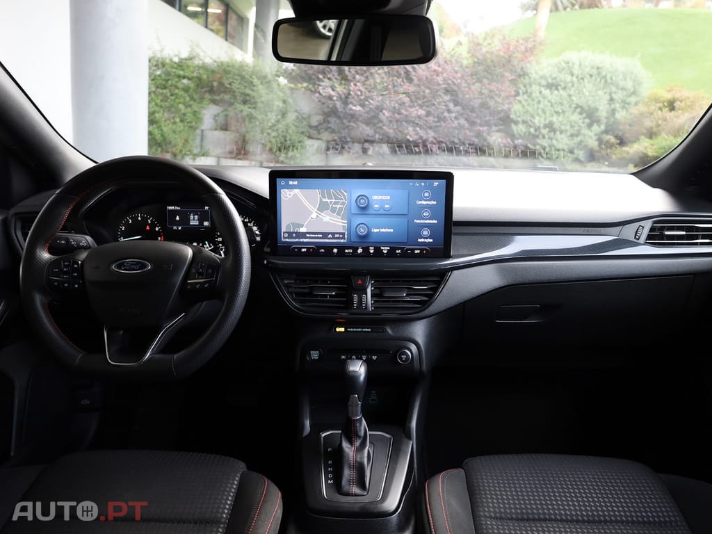 Ford Focus 1.0 EcoBoost MHEV ST-Line Aut — fotografia 13