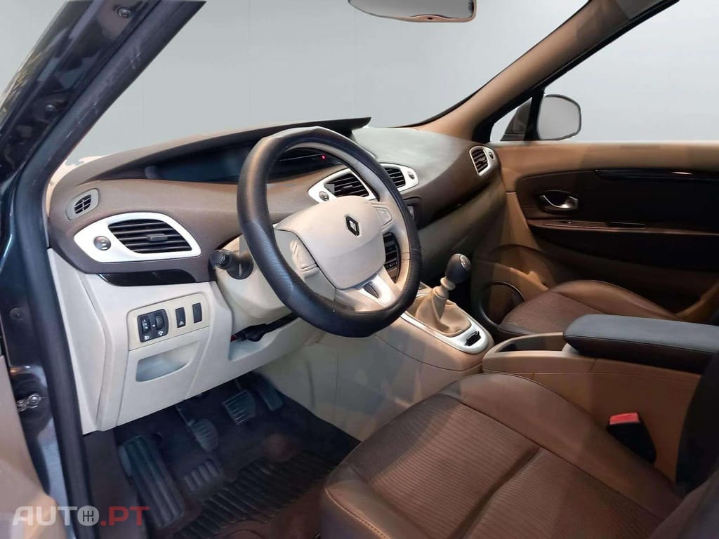 Renault Mégane Scenic 1.5 dci 110cv 