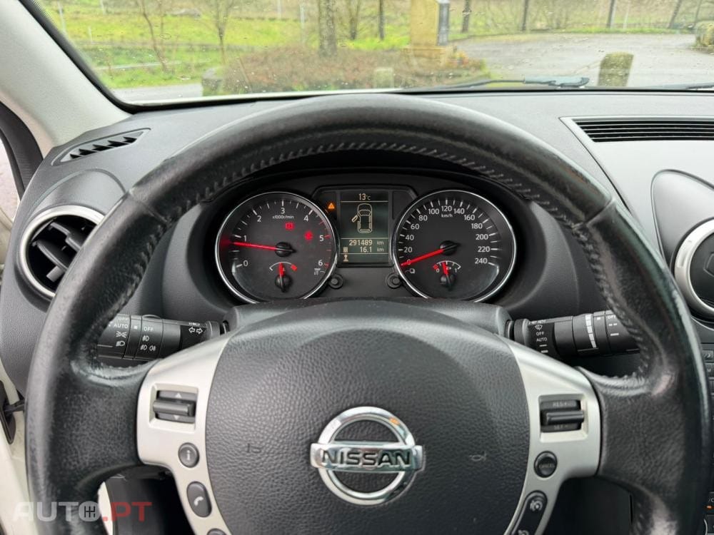 Nissan Qashqai +2 TEKNA