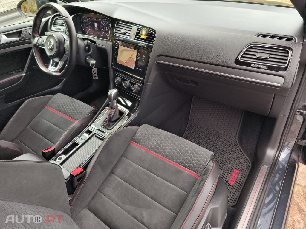 Volkswagen Golf 2.0 TSi GTi DSG Performance