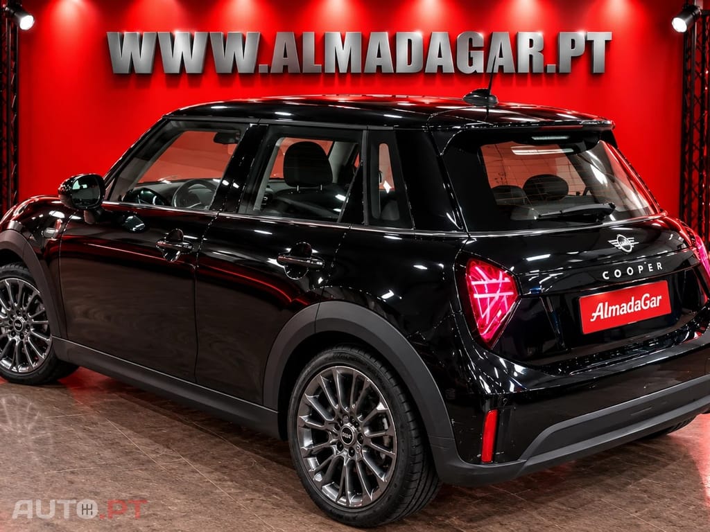 MINI Cooper C Essential