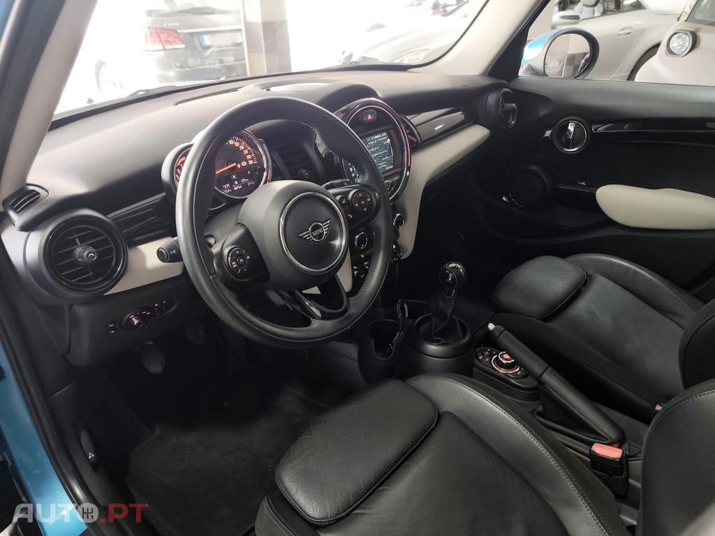 MINI Cooper Cooper S