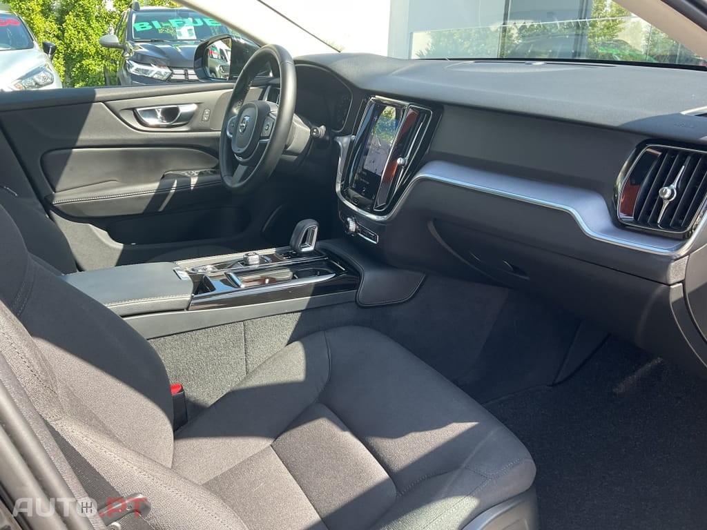 Volvo V60 2.0 T6 AWD TE Inscription Expression