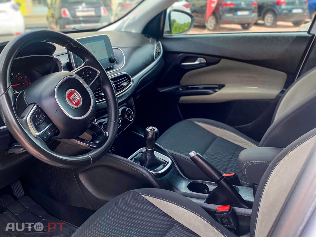 Fiat Tipo 1.3 M-Jet Lounge J17