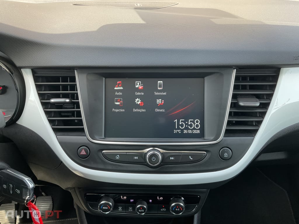 Opel Crossland 1.2 T Design & Tech