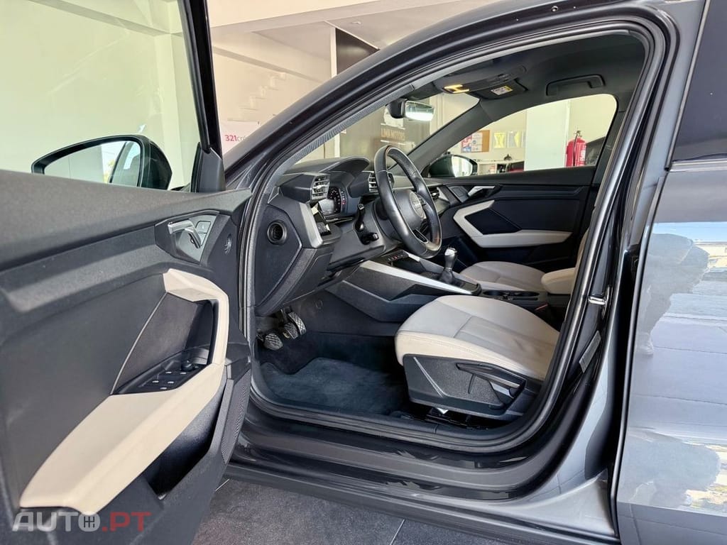 Audi A3 30 TFSI Advanced