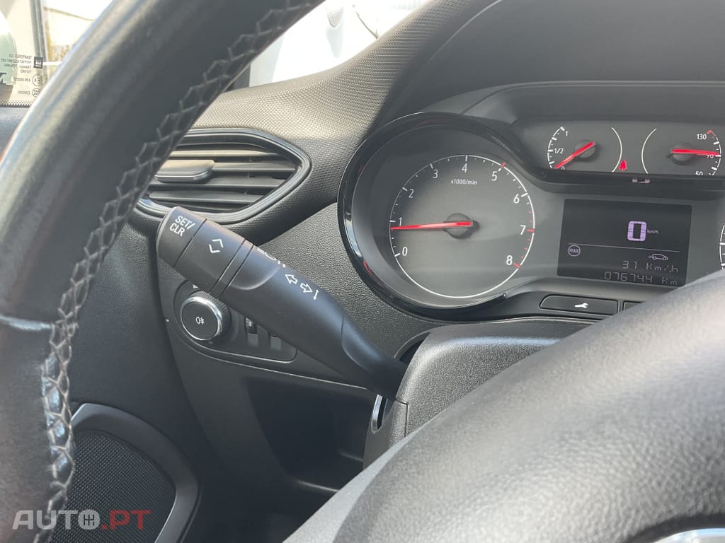 Opel Crossland X 1.2 Business Edition