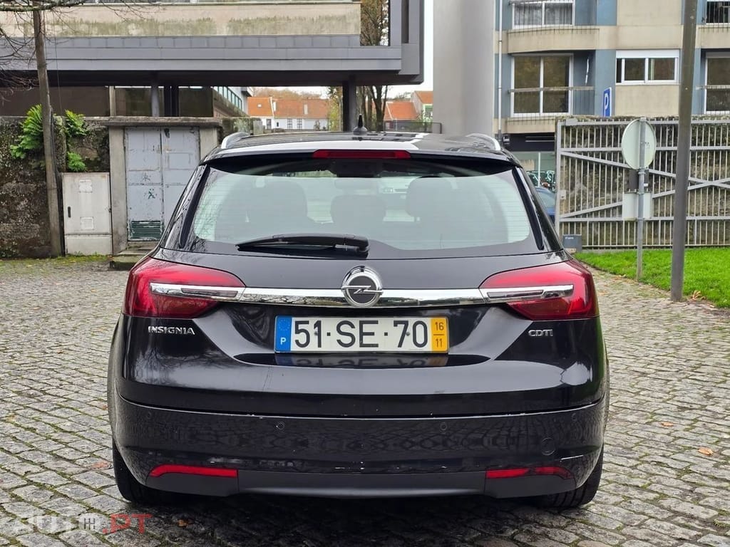 Opel Insignia 1.6 CDTi Cosmo S/S J17