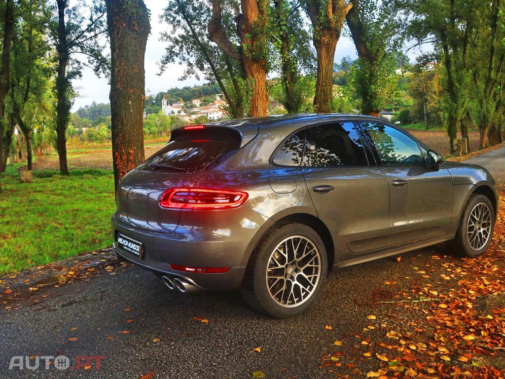 Porsche Macan PDK