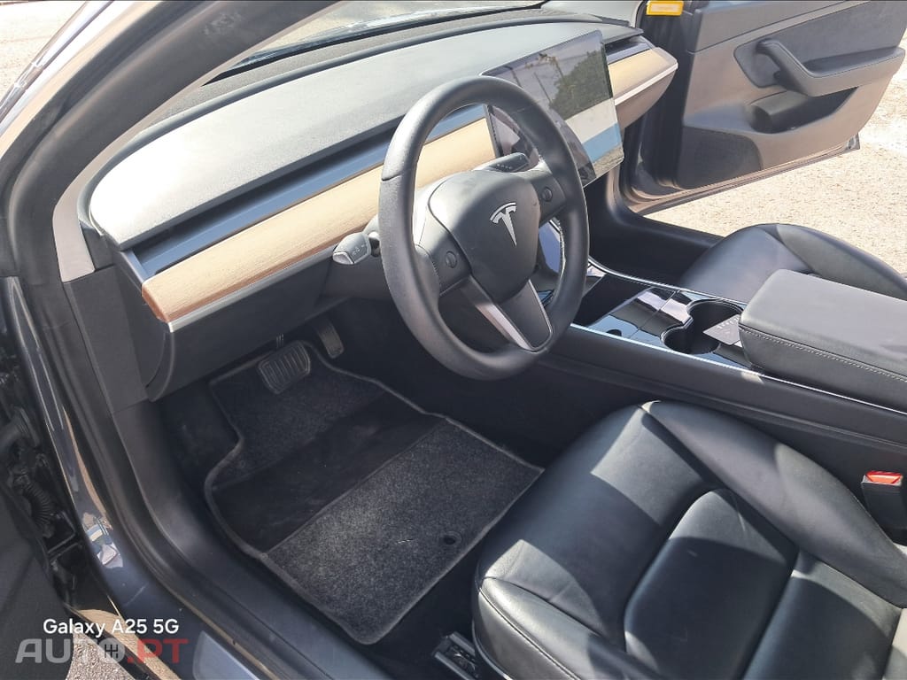 Tesla Model 3 Standart