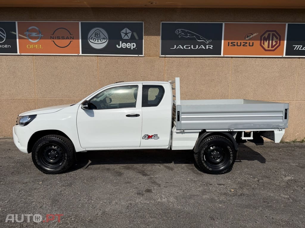 Toyota Hilux 4x4 Cabine Dupla S&S Comfort