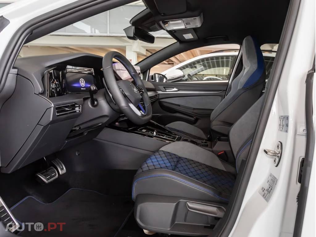 Volkswagen Golf 2.0 TSI R 4Motion DSG