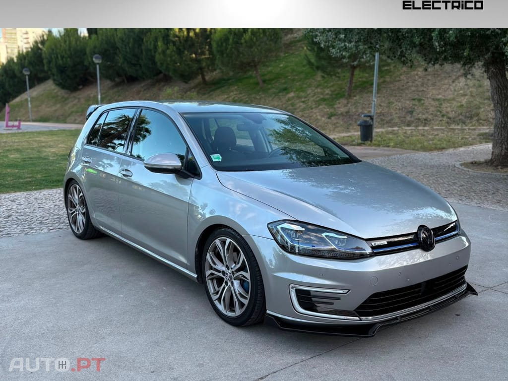 Volkswagen e-Golf AC/DC