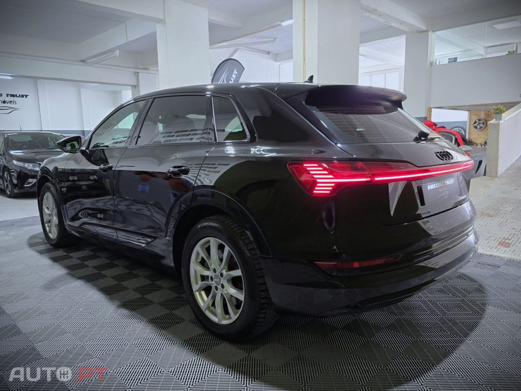 Audi E-Tron 55 quattro S line