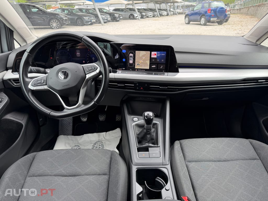 Volkswagen Golf 2.0 TDI Conceptline