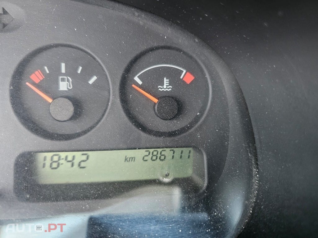Nissan Primera Sedan 2.0 TD GX+AC