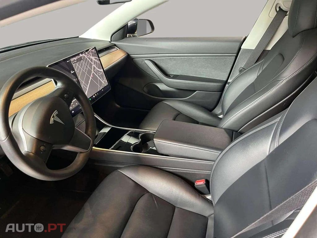 Tesla Model 3 Standard Range