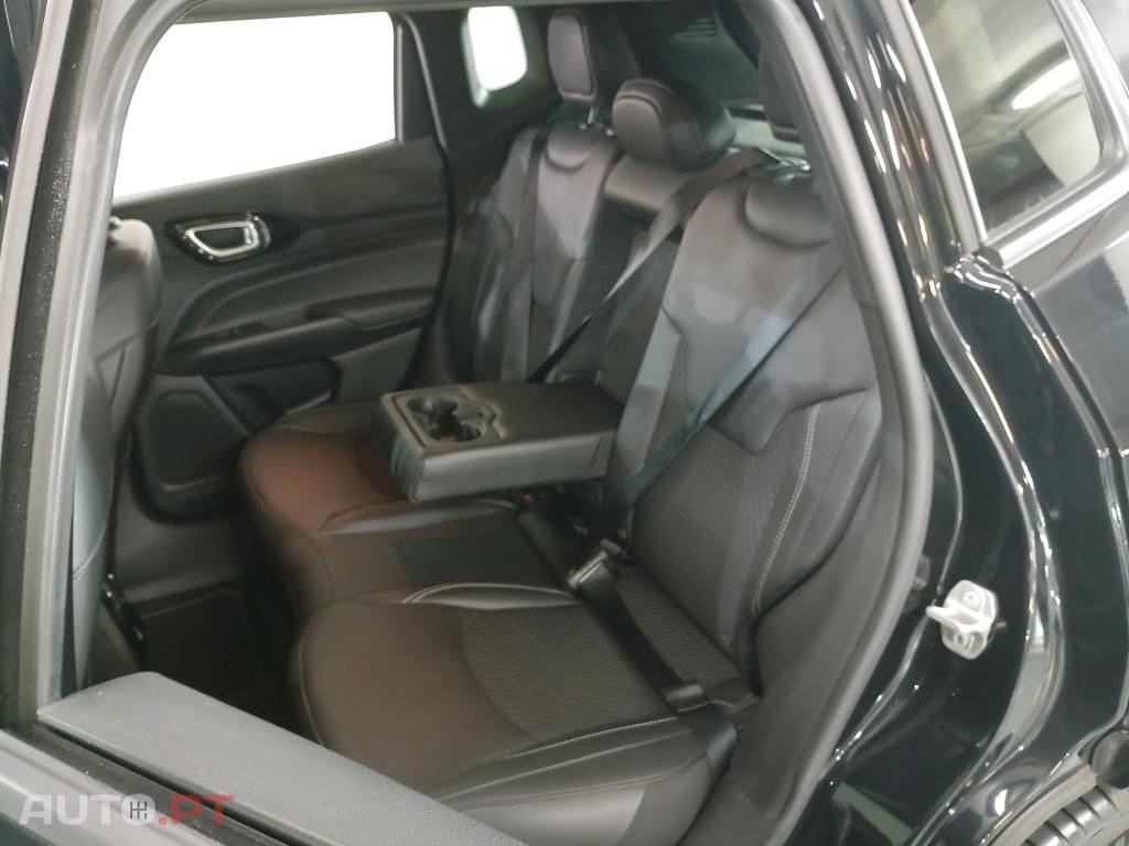 Jeep Compass 1.3 T 80º Aniversário DCT