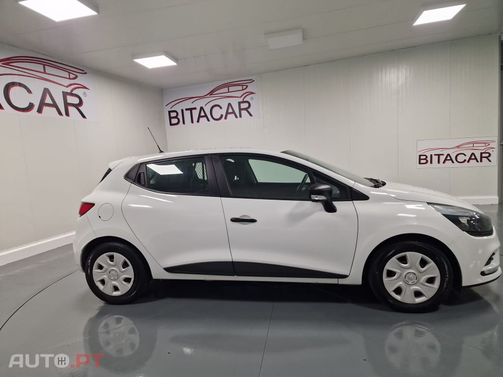 Renault Clio SOCIETE 1.5 DCI ZEN IVA DEDUTIVEL