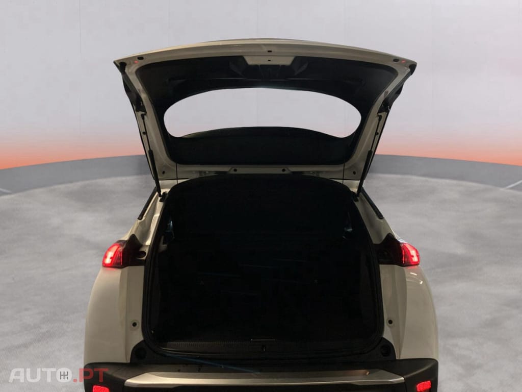 Peugeot 2008 1.2 PureTech Allure