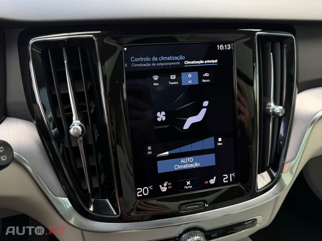 Volvo V60 2.0 T6 AWD TE Inscription