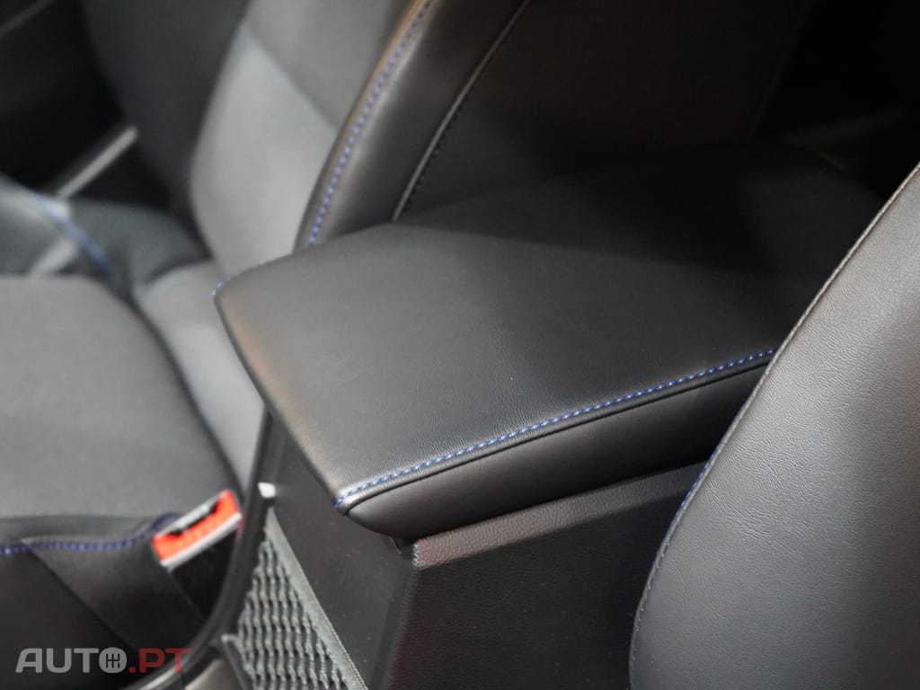 MG MG4 64 kWh Luxury