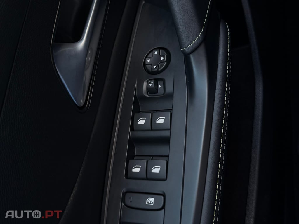 Peugeot 408 1.6 Hybrid GT e-DCS7