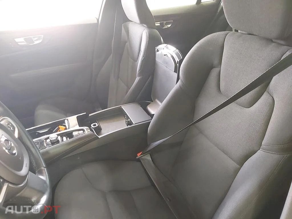 Volvo V60 2.0 T6 AWD TE R-Design Expression